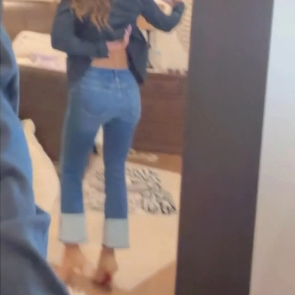 Frame jeans, size 25, stretchy! - Picture 3 of 3